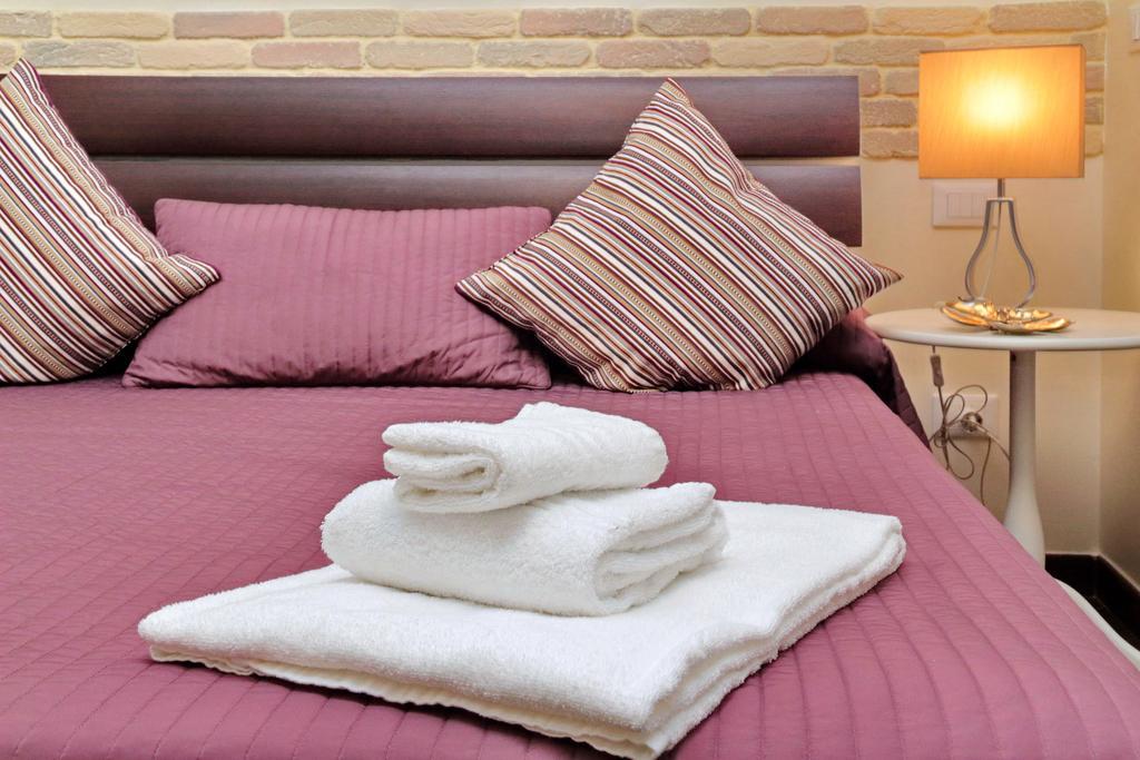 Una Notte Ai Musei Vaticani Apartment โรม ห้อง รูปภาพ