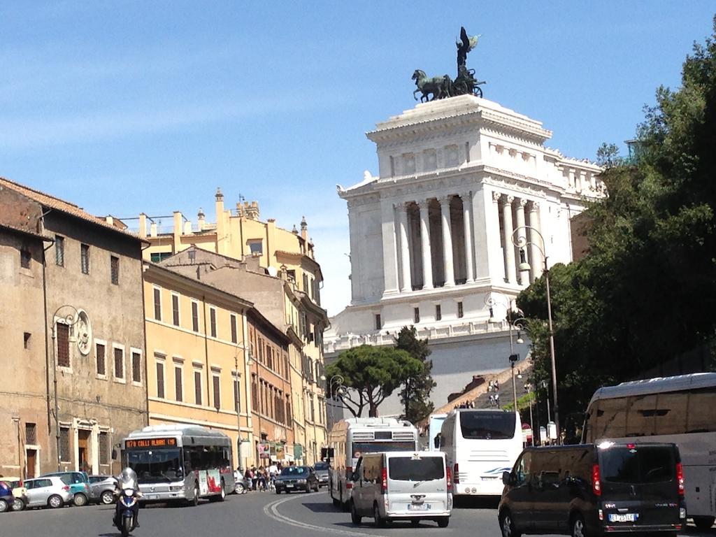 Una Notte Ai Musei Vaticani Apartment โรม ห้อง รูปภาพ
