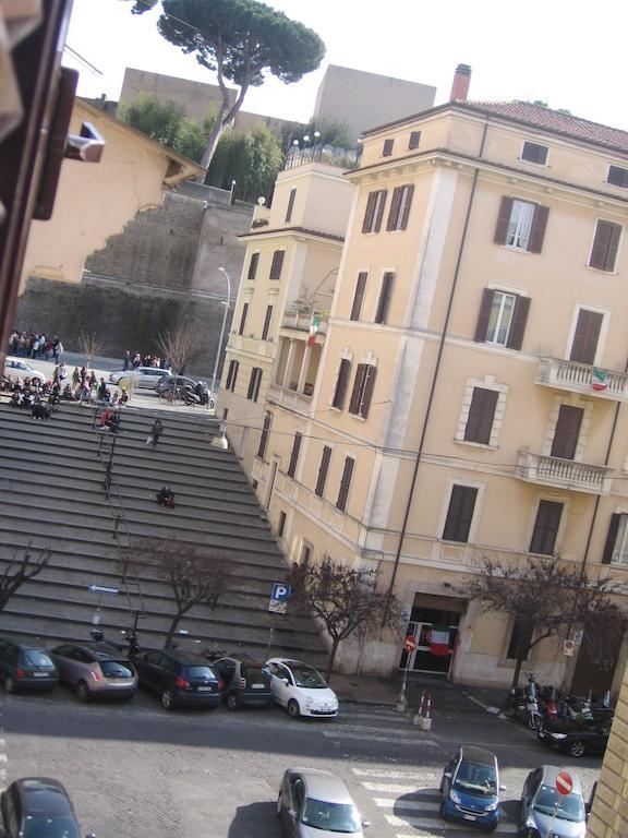 Una Notte Ai Musei Vaticani Apartment โรม ห้อง รูปภาพ