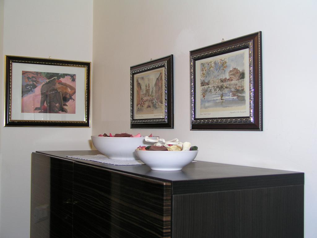 Una Notte Ai Musei Vaticani Apartment โรม ภายนอก รูปภาพ