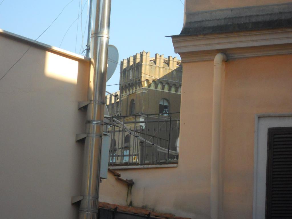 Una Notte Ai Musei Vaticani Apartment โรม ภายนอก รูปภาพ